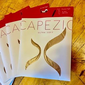 NEW Capezio Footed Dance Tights -1pr
